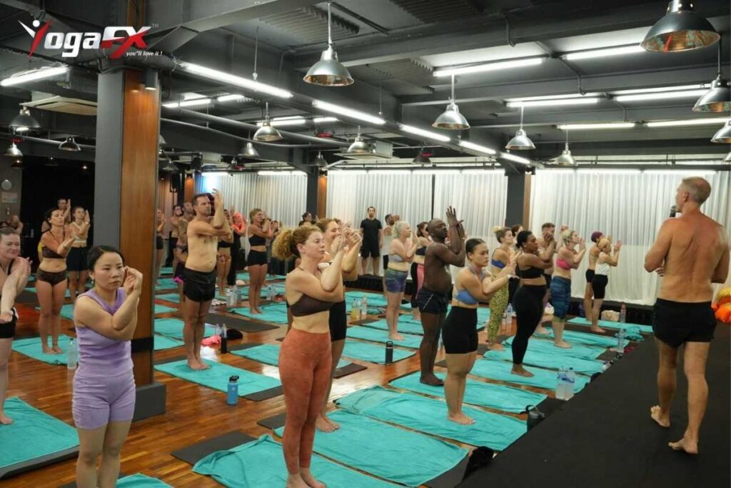 Comparison of yoga teacher training in Costa Rica versus a Bikram Hot 26&2 programme in Bali